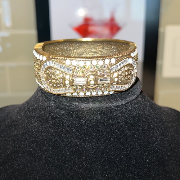 Heidi Daus bangle. - Picture 3 of 7